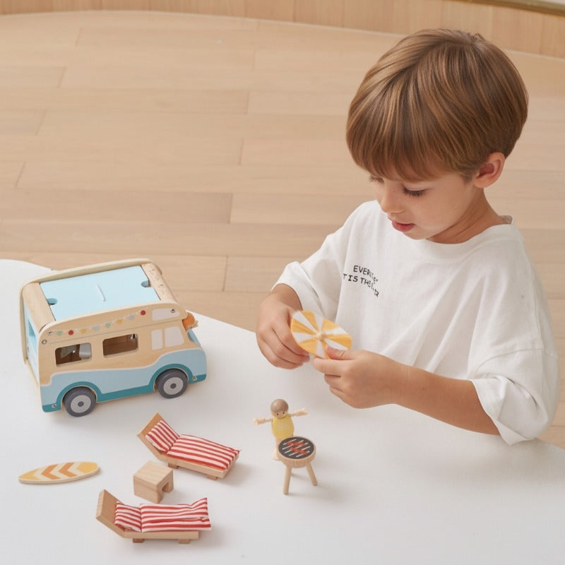 PolarB houten camper van