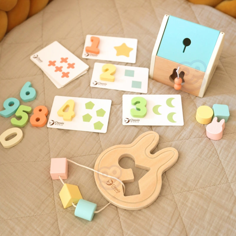 CLASSIC WORLD baby ontdekkingsbox van 12 tot 18 maanden