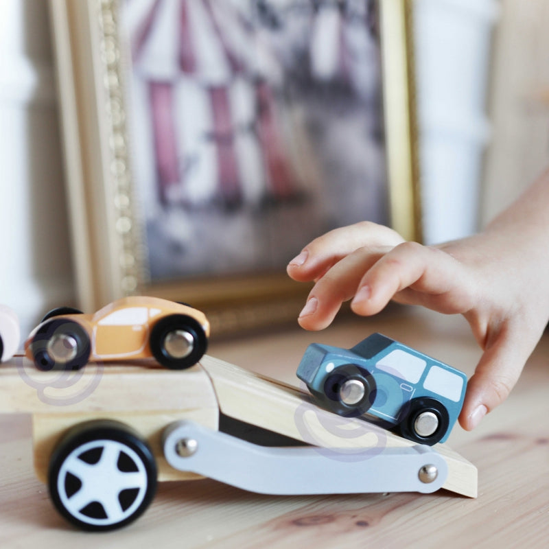 PolarB houten truck met oplegger incl. 3 auto's