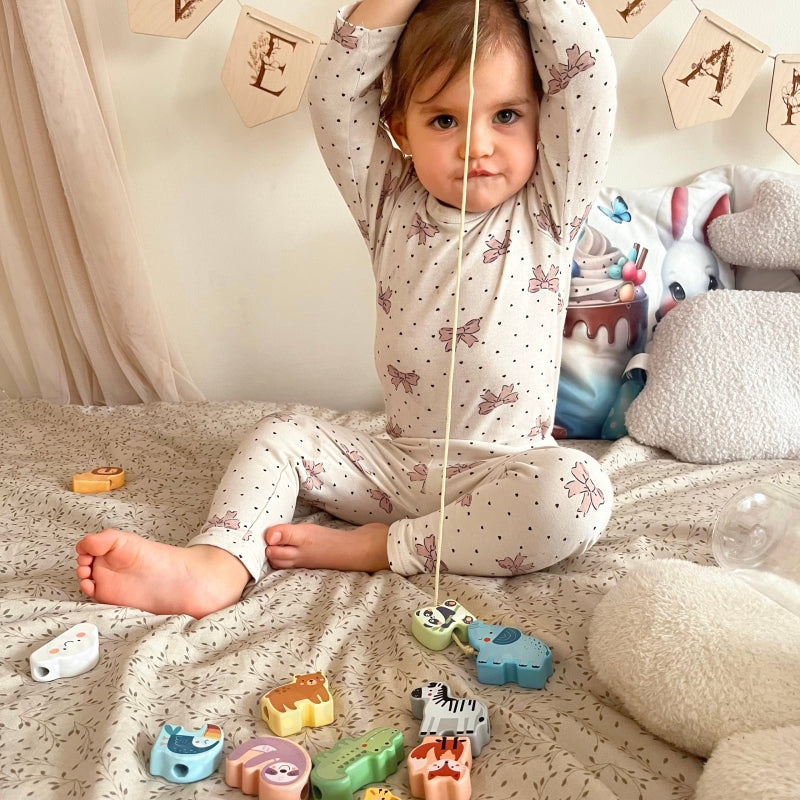 WOOPIE GREEN houten zoo-on-a-string verweven Montessori