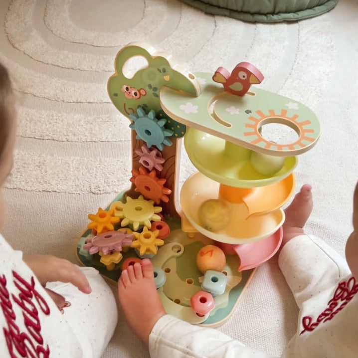 WOOPIE GREEN montessori 4-in-1 ballenbaan activiteitenboom